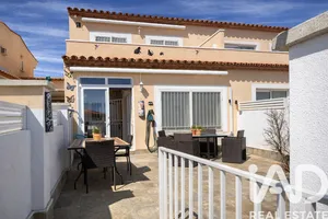 Semi-detached house in Mont-roig del Camp