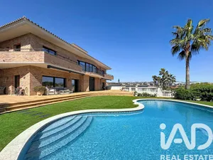 Maison à Vilanova i la Geltrú