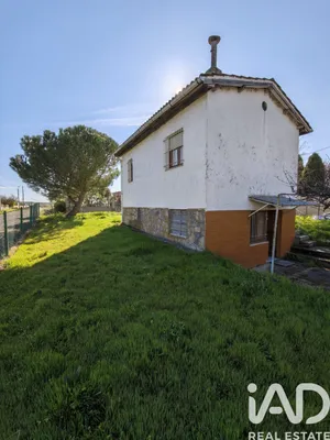 Maison de village à Pajares de los Oteros