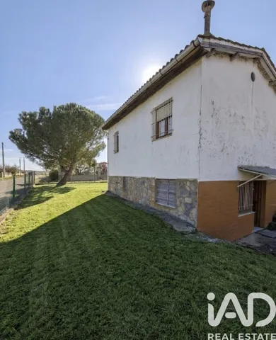 Casa de pueblo en Pajares de los Oteros