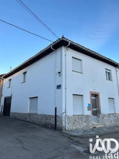 Casa en Santa María de Ordás