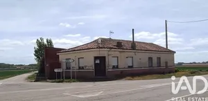 Maison de campagne à San Cristóbal de la Polantera
