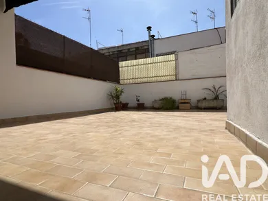 Semi-detached house in Vilanova i la Geltrú
