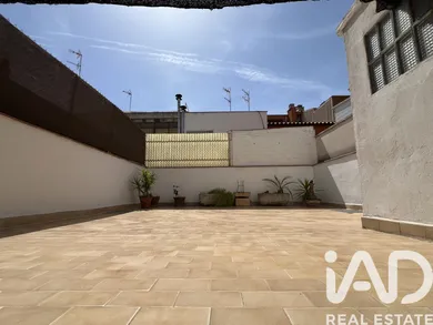 Semi-detached house in Vilanova i la Geltrú