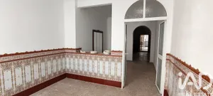 Maison de village à Lora del Río