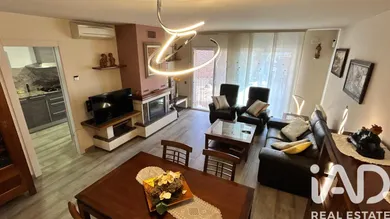 Casa adossada a Lliçà d'Amunt