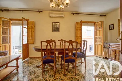Casa de pueblo en Rute
