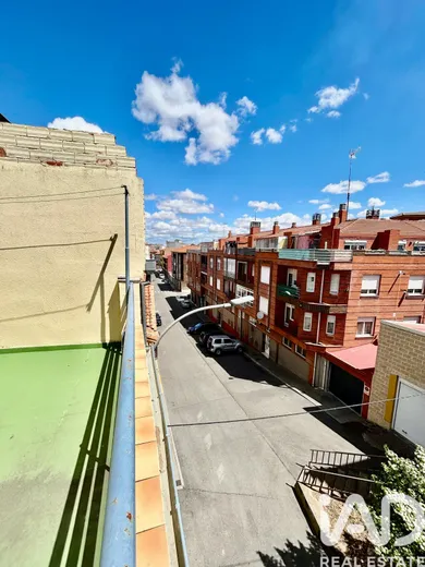 Casa  a La Bañeza