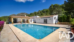 Chalet en Pedreguer