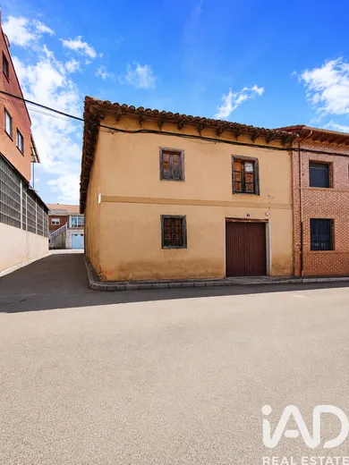 Casa de pueblo en San Justo de la Vega