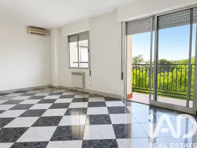Apartment in Madrid