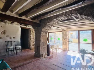Casa adossada a Cervià de les Garrigues