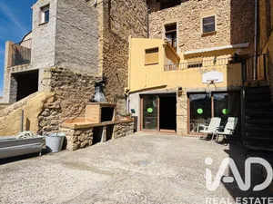 Semi-detached house in Cervià de les Garrigues