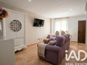 Semi-detached house in Alosno