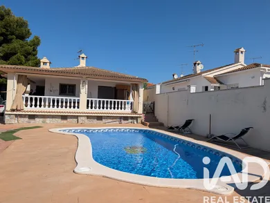 Chalet en Cunit
