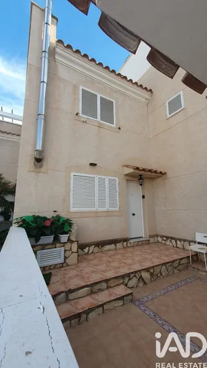 Casa adosada en Aguilas