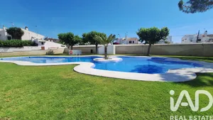 Casa adossada a Creixell