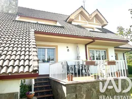 Casa pareada en Santovenia de la Valdoncina