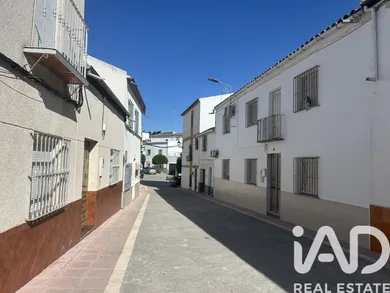 Casa en Santiago de Calatrava