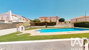 Casa pareada en Mont-roig del Camp