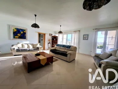 Chalet en Totana