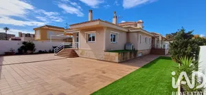 Chalet en La Manga del Mar Menor