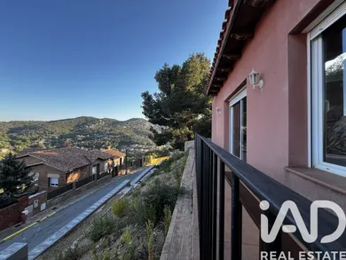 Casa a Sant Fost de Campsentelles