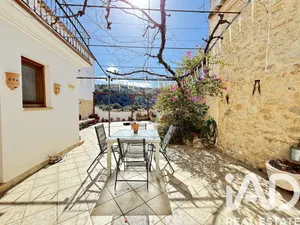 Village house in La Vall d'Alcalà