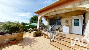 Casa en Santa Oliva