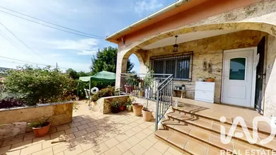 Casa en Santa Oliva