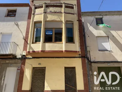 Village house in Castellserà