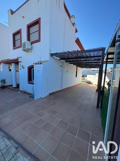 Casa adossada a Ayamonte