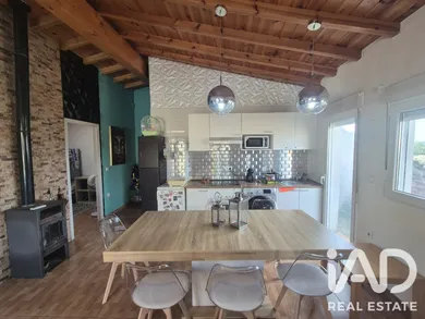 Casa de pueblo en Bermellar