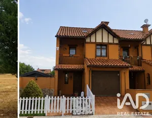 Casa adosada en Valverde de la Virgen