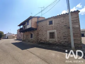 Casa de poble a Val de San Lorenzo