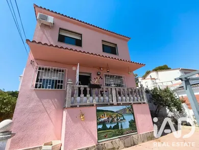 House in Albinyana