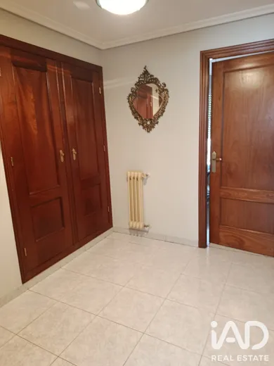 Piso en VEGUELLINA DE ORBIGO