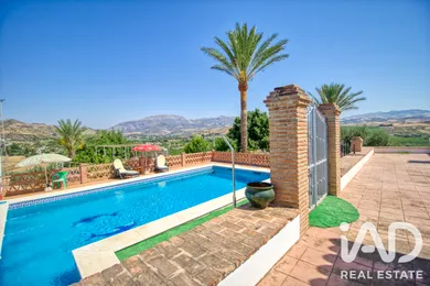 Casa de campo en Álora