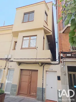 Edificio en Cornellà de Llobregat