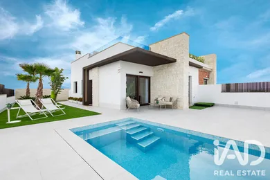 Terraced house in ORIHUELA 