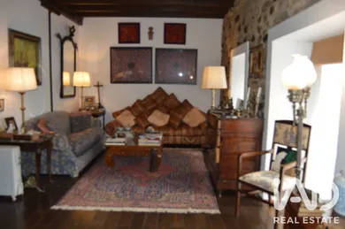 Village house in Piedrabuena