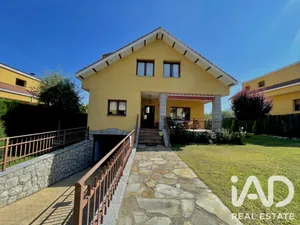 Xalet a villanueva del carnero