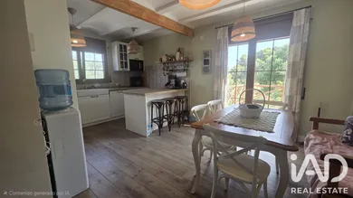 Chalet en Castellet i la Gornal