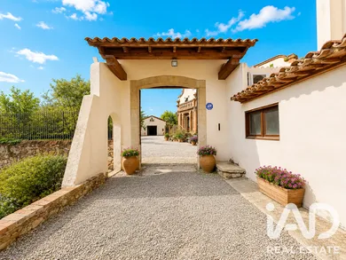 Villa a Castellar del Vallès