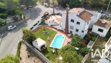 Casa a La Font d'en Carròs