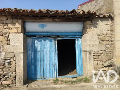 Garage in Moronta