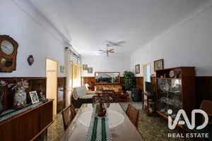 Casa adossada a Almoradí