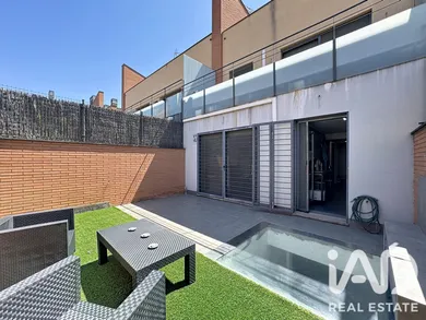 Casa adossada a Vilafranca del Penedès