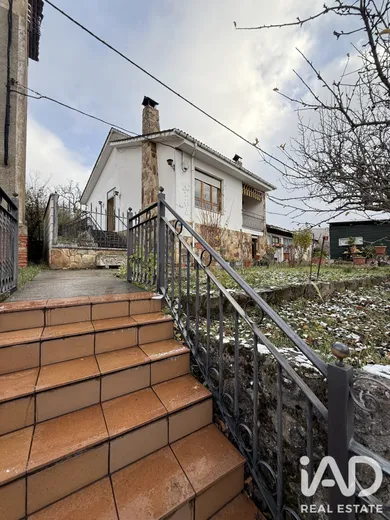Casa de pueblo en Matallana de Torío