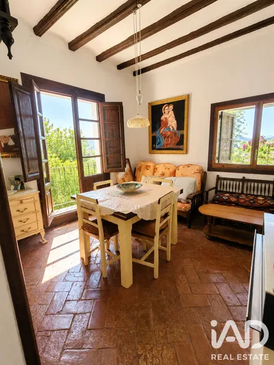 Village house in Àger
